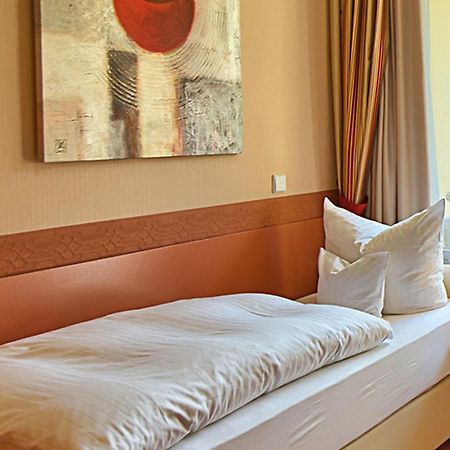 Hotel Burgblick Баденвайлер Экстерьер фото